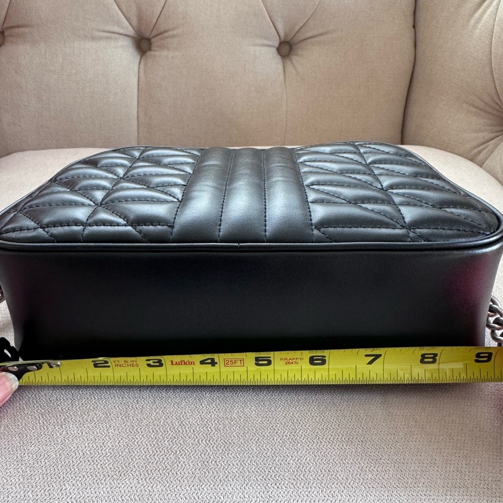 Authentic Gucci Marmont Mixed Matelasse Bag in Black with silver hardware - Picture 9 of 11